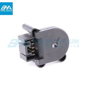 https://image.tradeweb.nl/burenhallum/images/500x500/1305589080a.jpg
